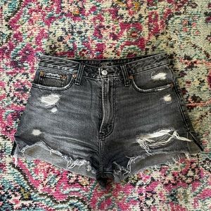 Abercrombie shorts!